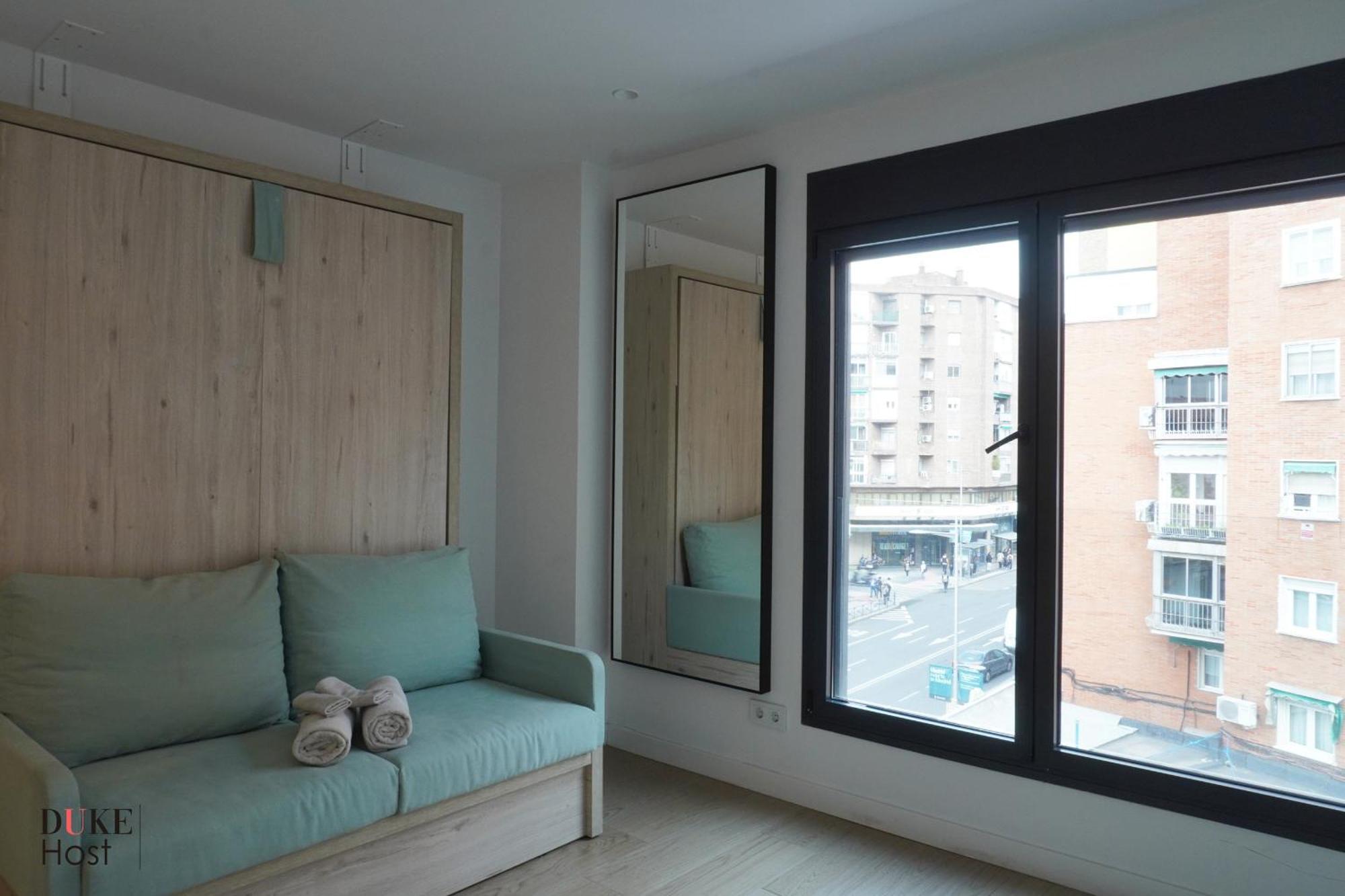 Castilla Luxury B Apartments Madrid Esterno foto